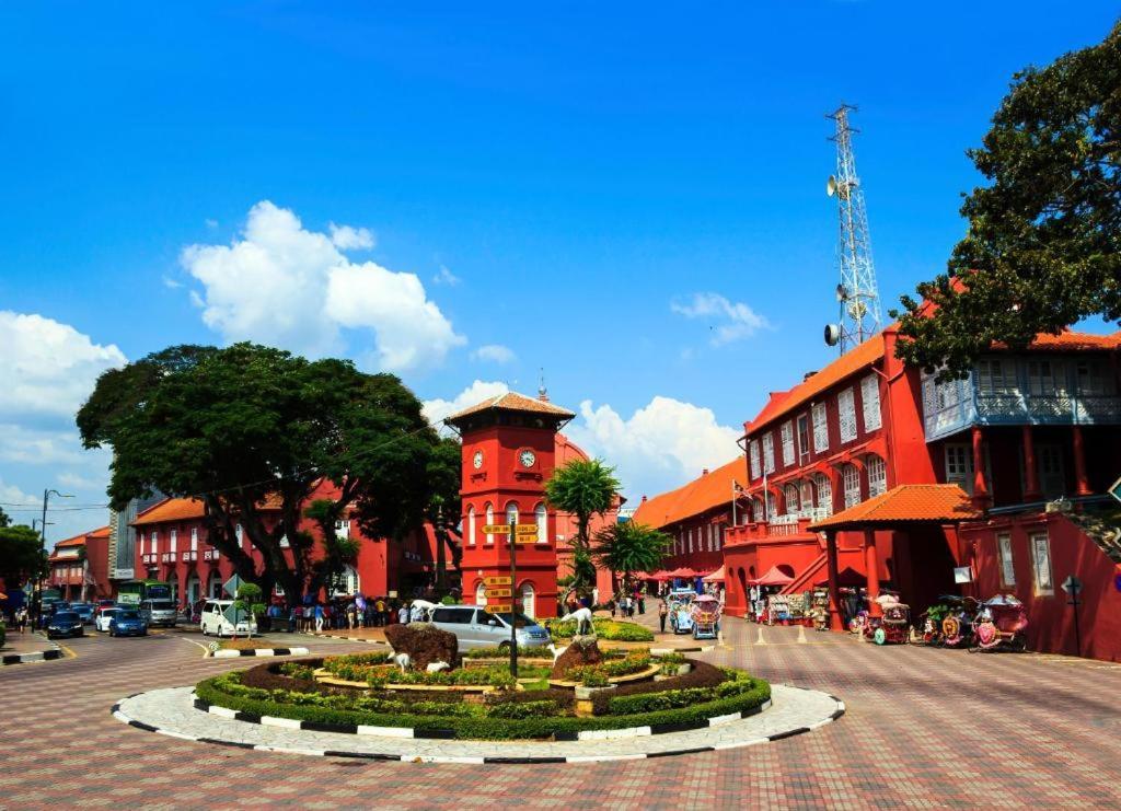 My Sweet Home Malacca Exterior foto
